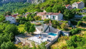 House Dida Mate - cozy house in nature with pool